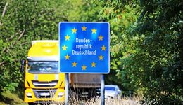 Binnenhandel in der EU: Lkw an der deutsch-französischen Grenze