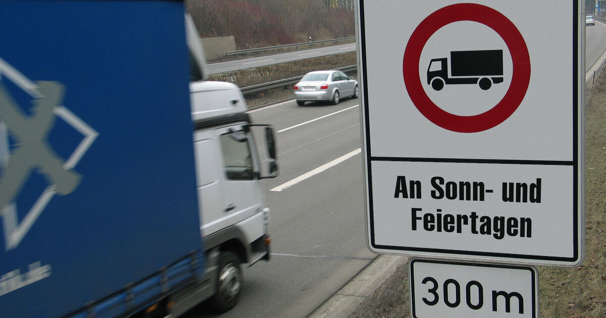 Feiertags-Fahrverbote: IHKN für verkürztes Lkw-Fahrverbot - eurotransport