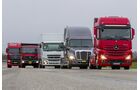 Gruppenfoto der Mercedes-Benz Global Trucks