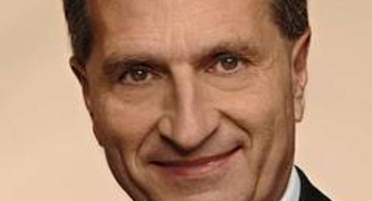 Oettinger fordert Investitionsgelder ein