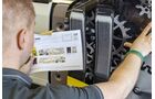 Signal-Reklame Beklebung von Renault Trucks