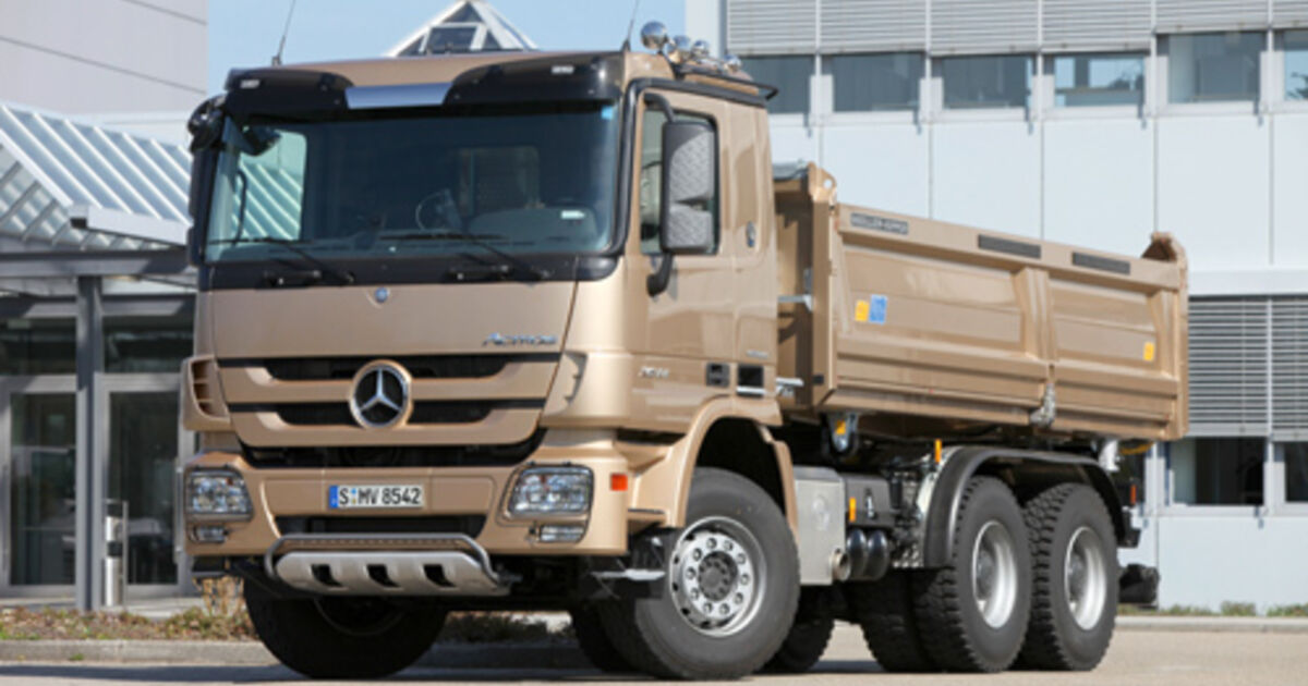 Fahrzeuge: Mercedes-Benz auf der Bauma: Lückenloses Programm und neue  Angebote - eurotransport